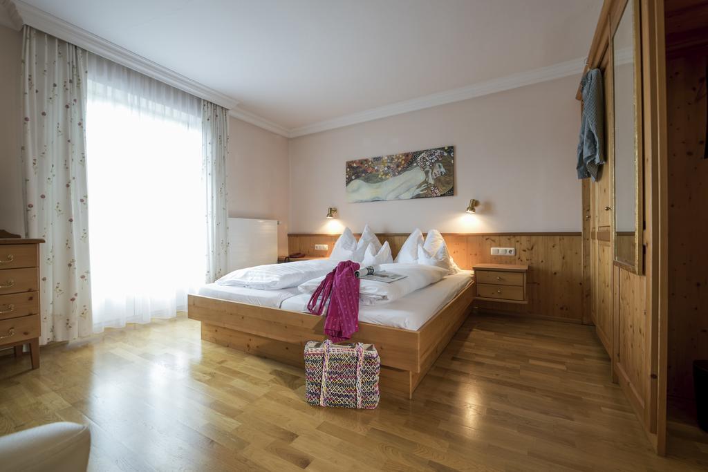 Hotel & Restaurant Ragginger Attersee Nussdorf am Attersee Ngoại thất bức ảnh