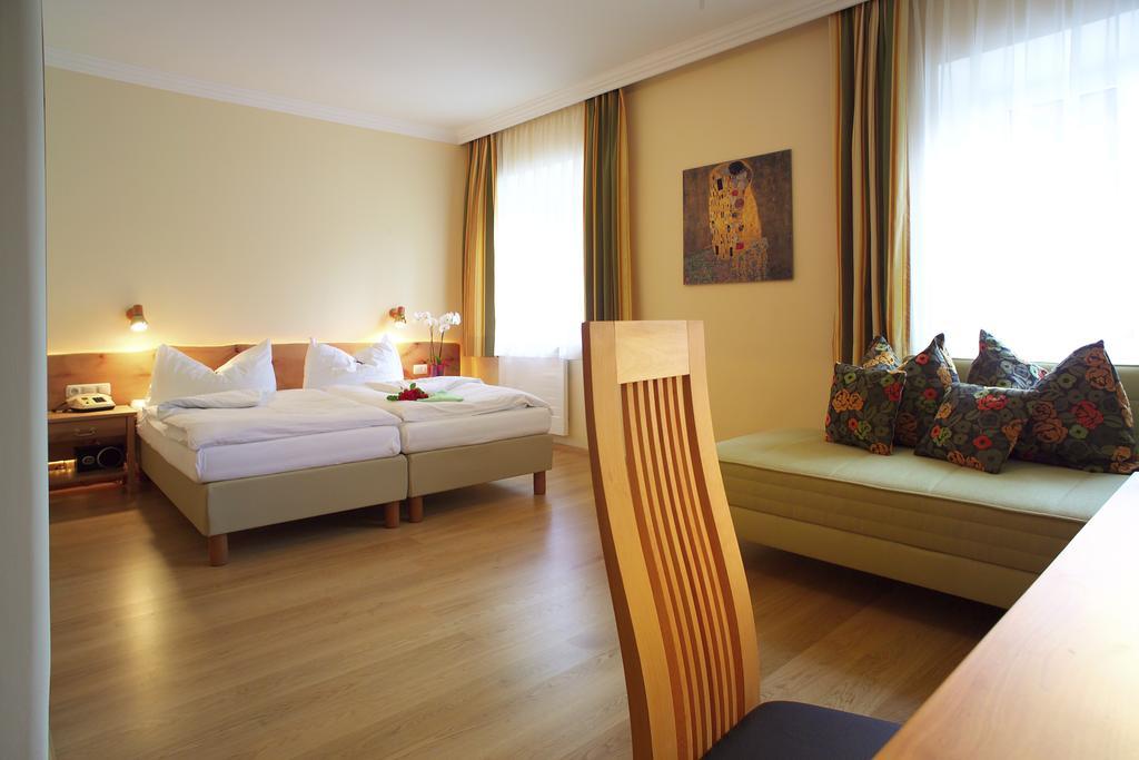 Hotel & Restaurant Ragginger Attersee Nussdorf am Attersee Phòng bức ảnh